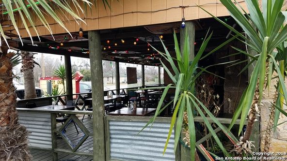 1023 N 1st Ave, Crystal City, TX 78839